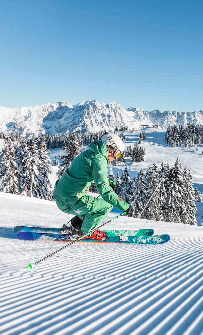 skiers in Kirchberg